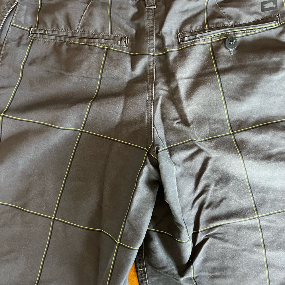 Tony Hawk Shorts - Picture 3 of 7